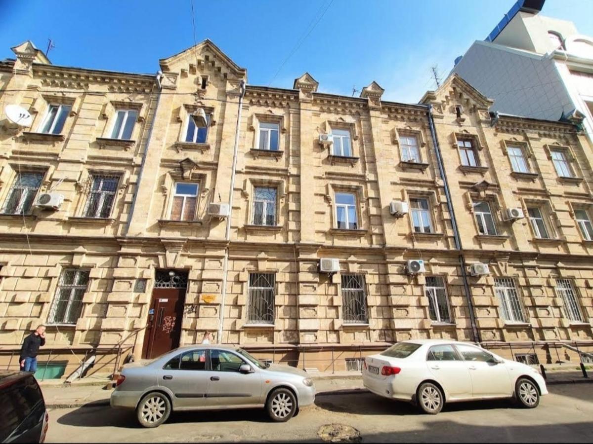 Center Sea Pearl Apartment Odessa Ngoại thất bức ảnh