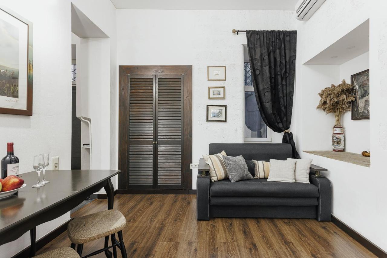 Center Sea Pearl Apartment Odessa Ngoại thất bức ảnh